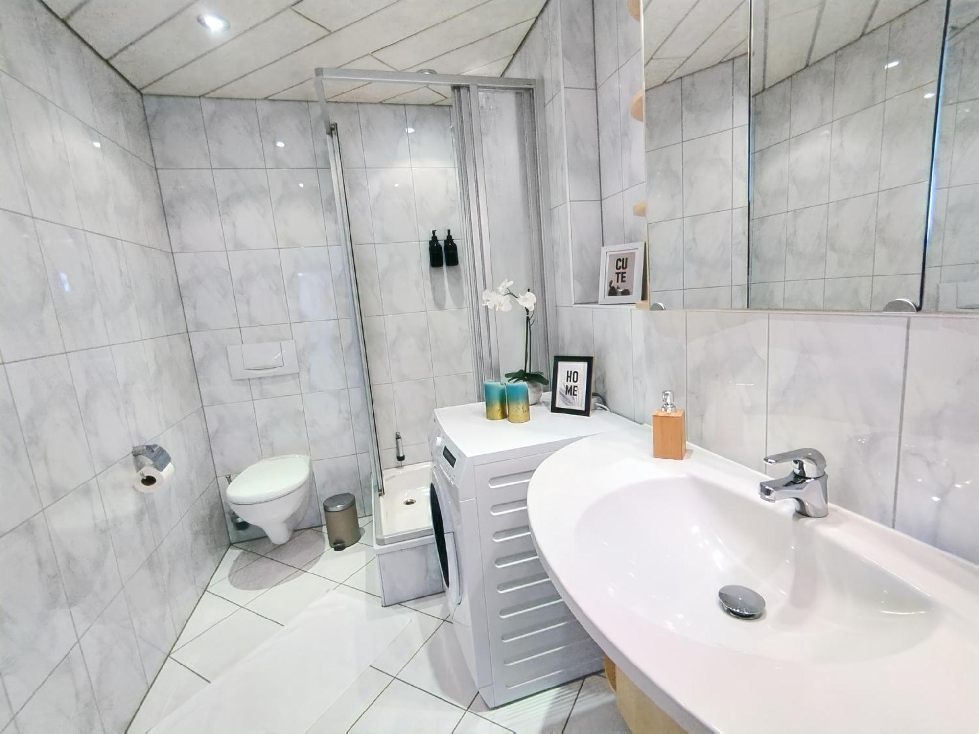 Seeblickapartment Fuer Bis Zu 12, Nuernberg & Schwabach In 30-35 Minuten Zu Erreichen, Sauna, Arbeitsplatz, Dachterrasse & Grill Spalt Exteriér fotografie