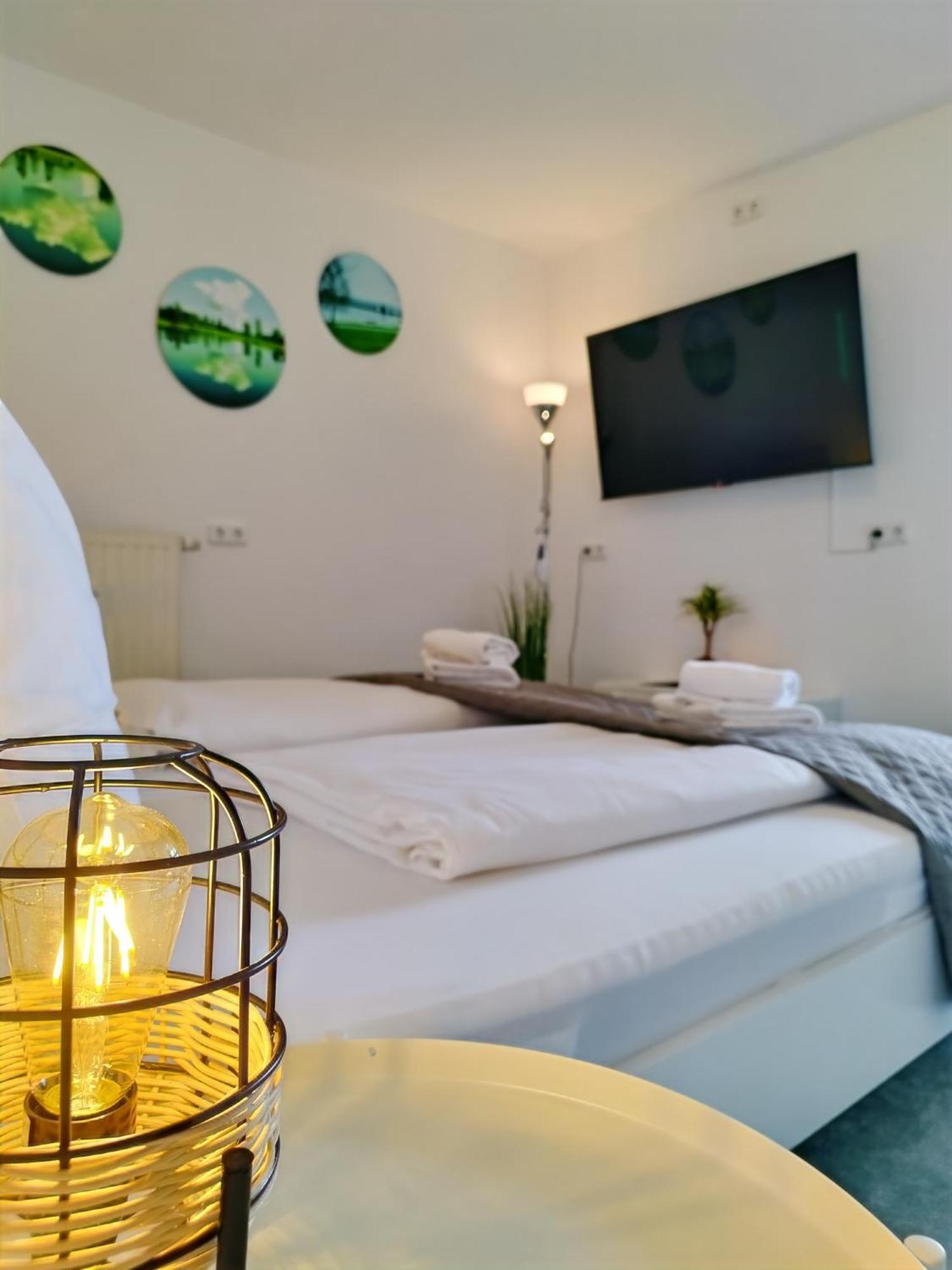 Seeblickapartment Fuer Bis Zu 12, Nuernberg & Schwabach In 30-35 Minuten Zu Erreichen, Sauna, Arbeitsplatz, Dachterrasse & Grill Spalt Exteriér fotografie