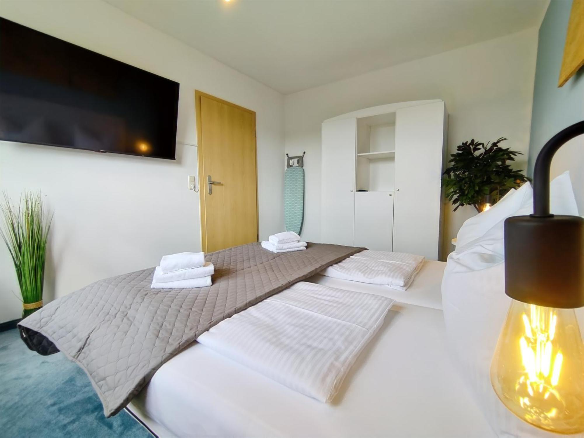 Seeblickapartment Fuer Bis Zu 12, Nuernberg & Schwabach In 30-35 Minuten Zu Erreichen, Sauna, Arbeitsplatz, Dachterrasse & Grill Spalt Exteriér fotografie